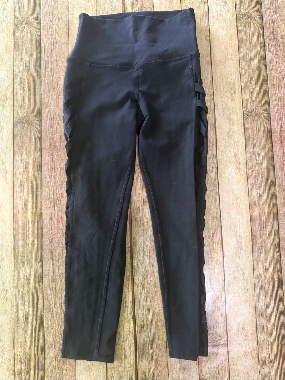 ALO Yoga Black High-Rise Leggings with Side Lattice Detail